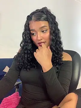 ladulcemary  online show from 02.07.26