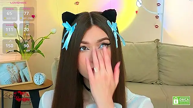 oliviaah  online show from 03.13.26