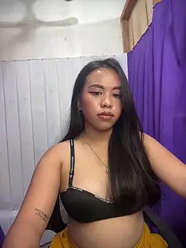 Snapshot of Lovely_apple19 chatting on 03.02.26 Lovely apple19 online show from 03.02.26