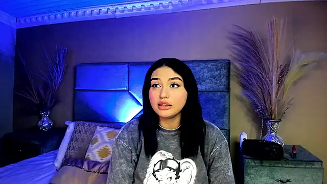 NaomySakura online show from 05.19.26