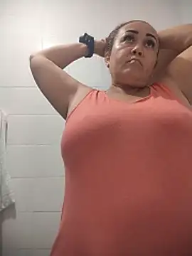 Nini Love  online show from 04.02.26