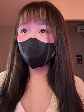 Snapshot of Miumeo20 chatting on 01.14.26 Miumeo20 online show from 01.14.26