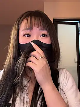 Snapshot of Miumeo20 chatting on 01.18.26 Miumeo20 online show from 01.18.26