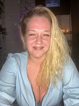 JenniferCarmen online show from 05.16.26