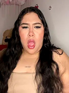 Snapshot of Mia_Carters chatting on 12.14.25 Mia Carters online show from 12.14.25