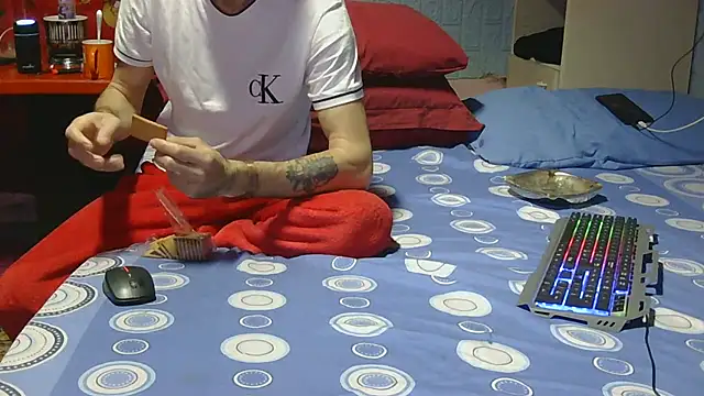 Snapshot of Pintiliescu chatting on 02.27.26 Pintiliescu online show from 02.27.26