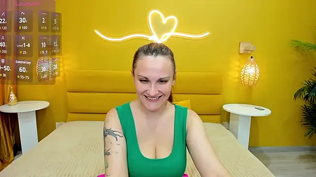 LisaAmoree online show from 07.07.26