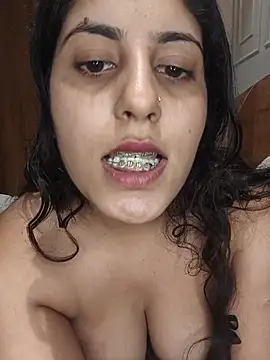 SubmissiveKaur online show from 07.23.26