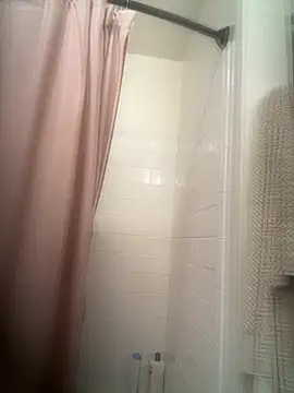 GiggleCatalyst online show from 12.15.25