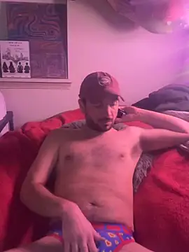 Snapshot of j007slut chatting on 12.18.25 j007slut online show from 12.18.25