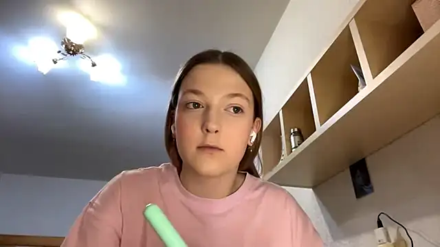 Snapshot of JoshuaBrasil chatting on 12.14.25 JoshuaBrasil online show from 12.14.25