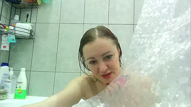 Snapshot of Oliviapussycat chatting on 02.17.26 Oliviapussycat online show from 02.17.26