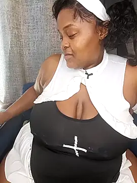 ChoklitBerryXX online show from 05.03.26