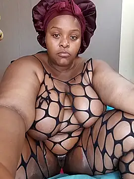 ChoklitBerryXX online show from 05.04.26