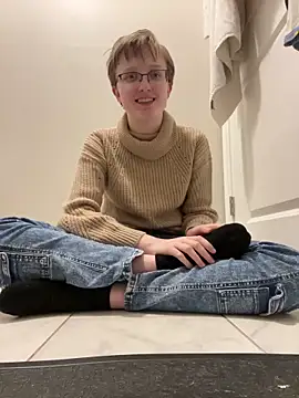 Lassie Cassie online show from 12.22.25