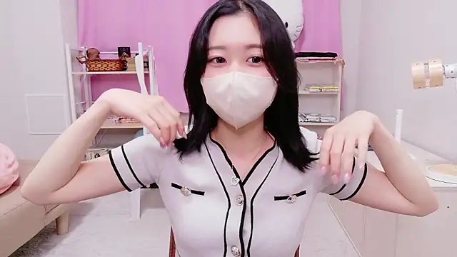 Ms-KARINA online show from 05.05.26