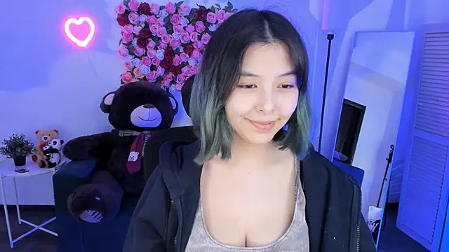 SirenMystiq online show from 04.14.26