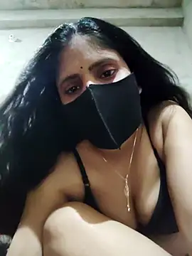 Snapshot of kanika05 chatting on 03.07.26 kanika05 online show from 03.07.26