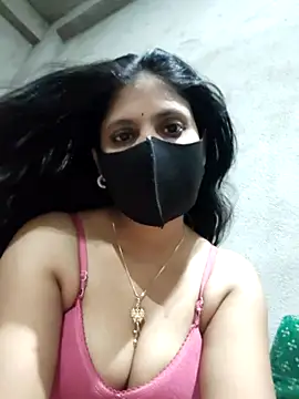 Snapshot of kanika05 chatting on 03.11.26 kanika05 online show from 03.11.26