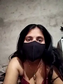 Snapshot of kanika05 chatting on 04.11.26 kanika05 online show from 04.11.26