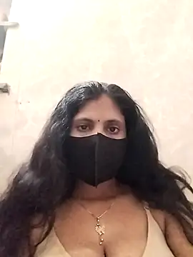 Snapshot of kanika05 chatting on 04.16.26 kanika05 online show from 04.16.26