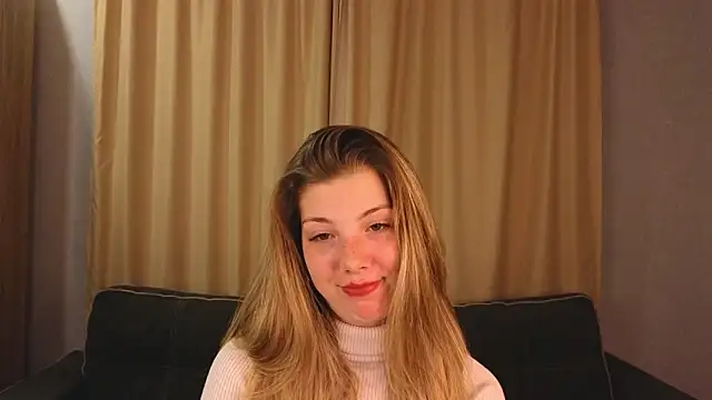 Snapshot of LumiaSolstice chatting on 03.21.26 LumiaSolstice online show from 03.21.26