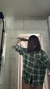 LucieBliss online show from 04.16.26