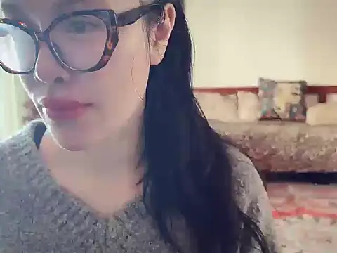 Snapshot of Aisha-AA chatting on 12.18.25 Aisha-AA online show from 12.18.25