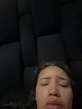 Snapshot of liliymike19 chatting on 01.11.26 liliymike19 online show from 01.11.26