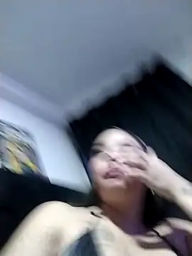 Snapshot of liliymike19 chatting on 02.08.26 liliymike19 online show from 02.08.26