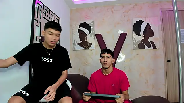 Snapshot of HORNY_PRETTY chatting on 03.16.26 HORNY PRETTY online show from 03.16.26