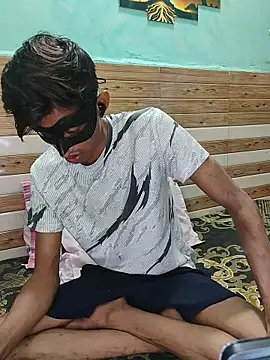 xoupleaura online show from 04.01.26