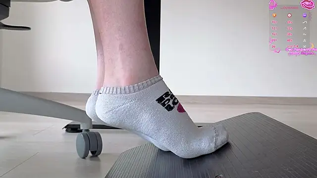 Feetbeth online show from 04.14.26