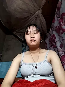 Snapshot of Min_babyy chatting on 12.16.25 Min babyy online show from 12.16.25