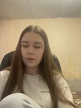 Yaseniya  online show from 01.06.26