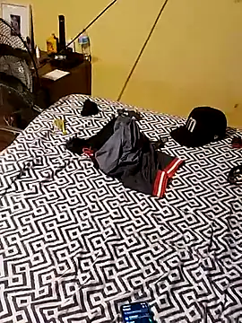 Snapshot of Roberto772 chatting on 02.27.26 Roberto772 online show from 02.27.26