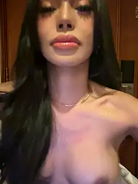 ValeriaDion online show from 11.24.25