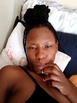 Merveiller online show from 12.17.25