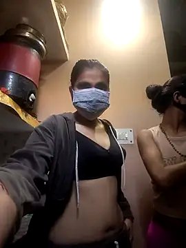 Snapshot of jaanvi-Rani chatting on 02.19.26 jaanvi-Rani online show from 02.19.26