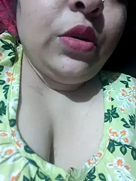 Snapshot of peu8 chatting on 02.24.26 peu8 online show from 02.24.26