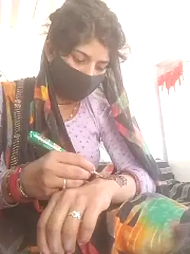 Aaisha 01 online show from 04.18.26