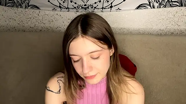 Shining Robi online show from 12.21.25