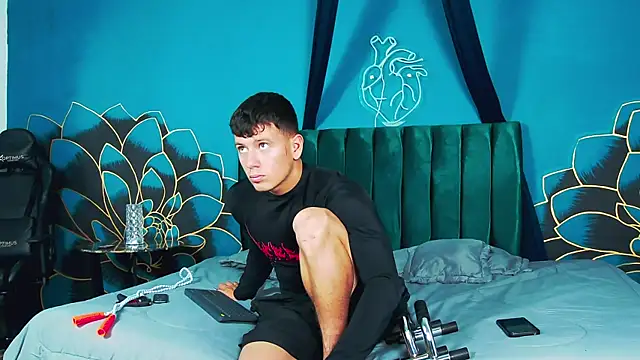 MagnusKnight  online show from 01.06.26