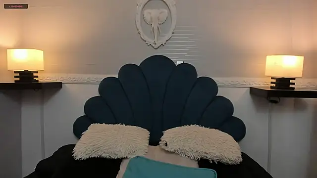 AndreGill online show from 04.13.26