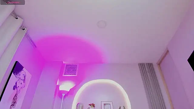 Sensual shannell online show from 04.12.26