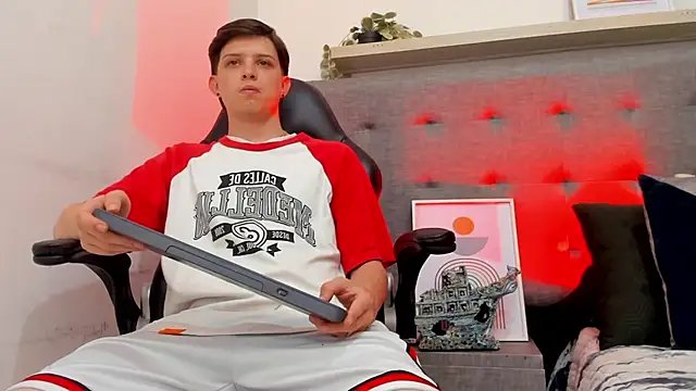 sebastamayo  online show from 03.28.26