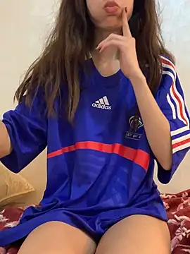 yasmina2020 online show from 04.05.26