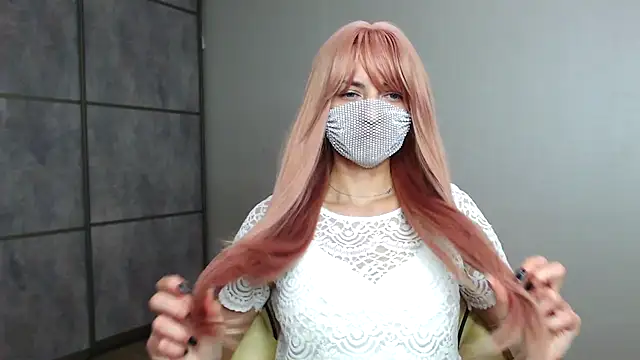 ellisnikki online show from 12.15.25