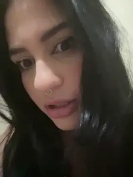 Snapshot of pudizinhaa_ chatting on 12.14.25 pudizinhaa online show from 12.14.25