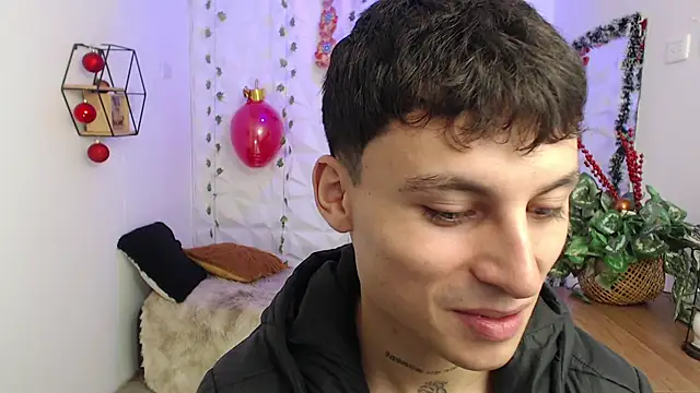 Noah Vera online show from 12.16.25